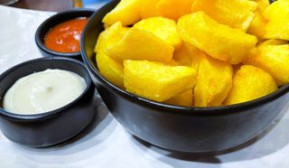 Patatas Bravas Caseras