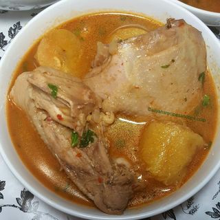 Turkey PEPPE Soup mixed with boiled plantains