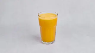 Sok świeżo wyciskany pomarańcza