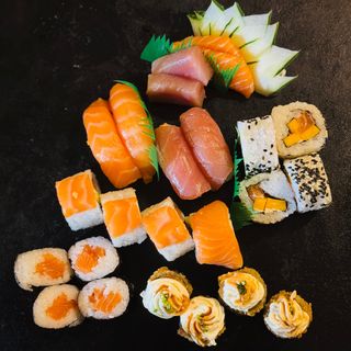 Menu traditional 24 uni