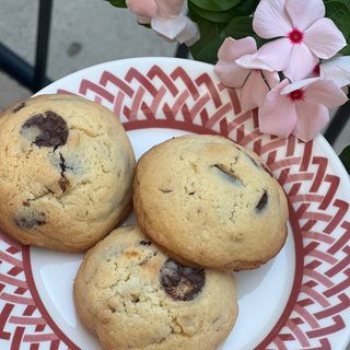 Chocolate Chip Cookies