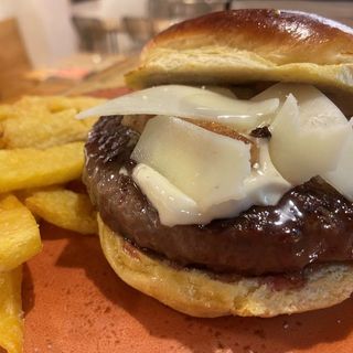 Hamburguesa Trufada (170 G.)