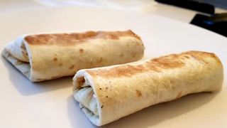 Burrito Mixto De Carne Ternera, Pollo Y Cerdo Exquisito (1 Ud.)