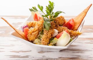 Салата Хрупкаво пиле (450г)