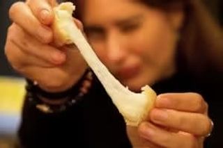 Tequeños 3 Quesos Con Salsa mostaza y miel (6 Uds.)