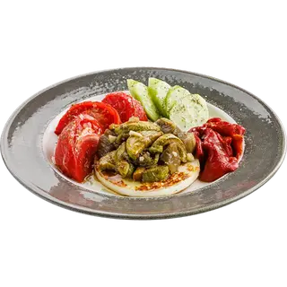Салата Манури (380г)