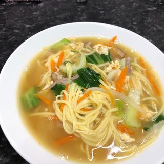 Sopa De Tallarines De La Casa