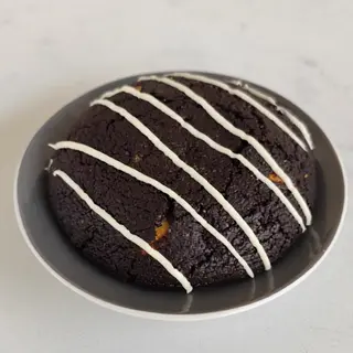 Quqqi Noir