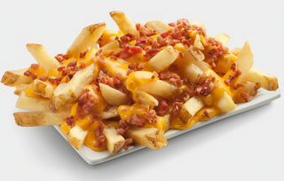 Batatas Fritas com queijo e bacon (Cheesy Fries)