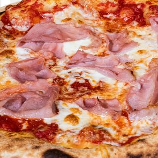 Margherita con prosciutto cotto 