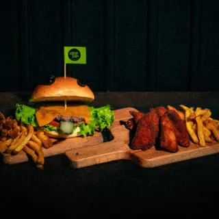 BURGER JR.