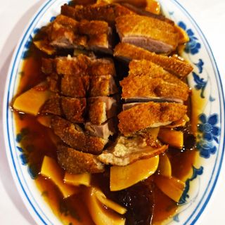 Pato Con Bambú Y Setas Chinas