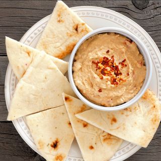 Humus de Casa, Lipie si Morcovi