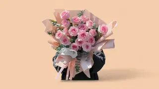 ვარდისფერი პრემიუმ ვარდები