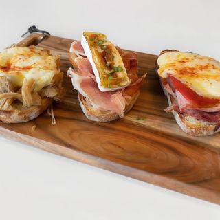 O Surtido das Nosas Tostas