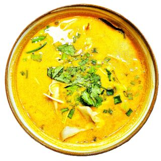 13. Zupa TomYum z kurczakiem 500ml 