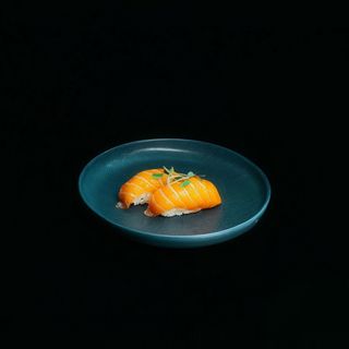 Nigiri De Salmón (2 Uds.)