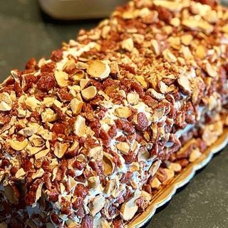 Tronchetto alla Nocciola