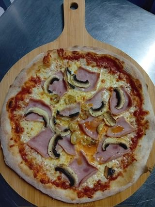Pizza Prosciutto e Funghi Ø32cm