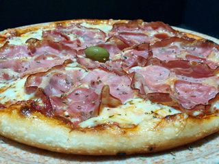 Pizza sa suhim vratom