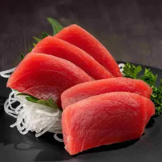 81. Sashimi Atún (5 Pzs.)