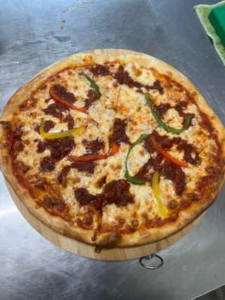 Pizza Boloñesa (30 Cm.)