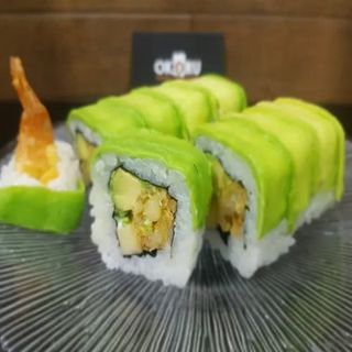 Uramaki De Langostino En Tempura (8 Uds.)