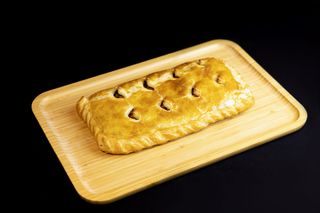 ფენოვანი ლობიანი ლორით