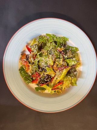 Салат Тайський з телятиною (260г)