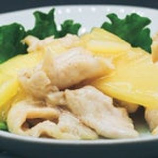 181. Pollo con ananas