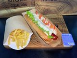 Хот-дог Фірмовий + Картопля Фрі + Соус (470г)