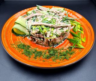 Салат Алазанська долина (250г)