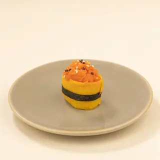 Gunkan Saumon Mangue