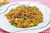 23. Arroz frito con ternera