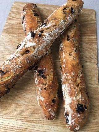 Mini Baguette Aux Olives