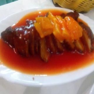 Pato Con Salsa Naranja