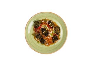 Пикантна Тай салата с нахут