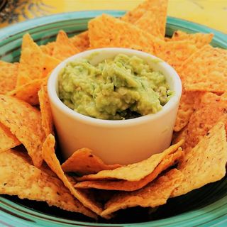 Nachos e Guacamole