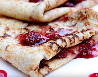 Clătite cu dulceață