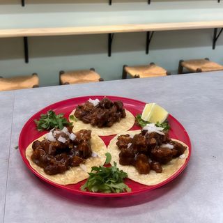 3Tacos de Bistec ( ternera)