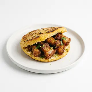 Arepa De Chicharrón (1 Ud.)