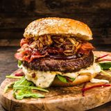 Телешки бургер 