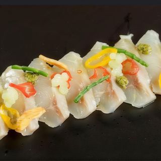 S5. Sashimi De Lubina (9 Pzs.)