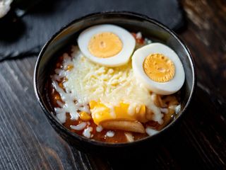 Токпоккі з сиром (300g)