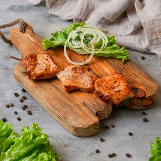 Խոզի խորոված փայտիկով