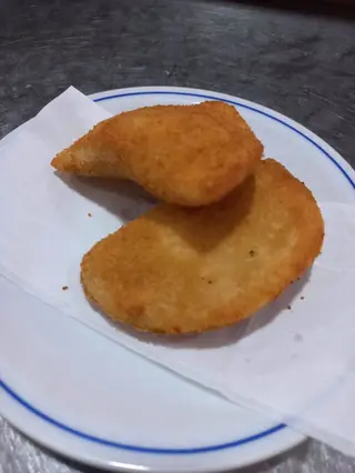 Rissóis Camarão