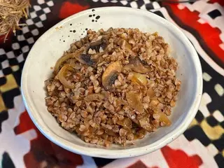 Гречка з грибами (210g)