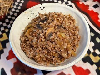 Гречка з грибами