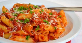 Pennes à la amatriciana