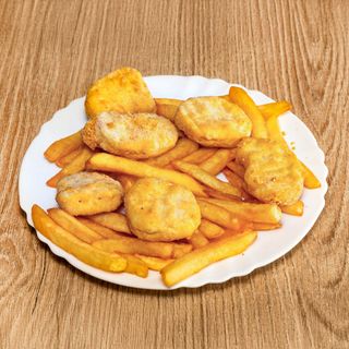Chicken nuggets con patate fritte - 6 pezzi